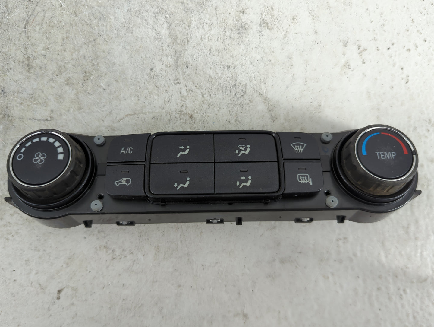 2015-2018 Chevrolet Silverado 3500 Climate Control Module Temperature AC/Heater Replacement P/N:23486621 815372982 Fits OEM 
