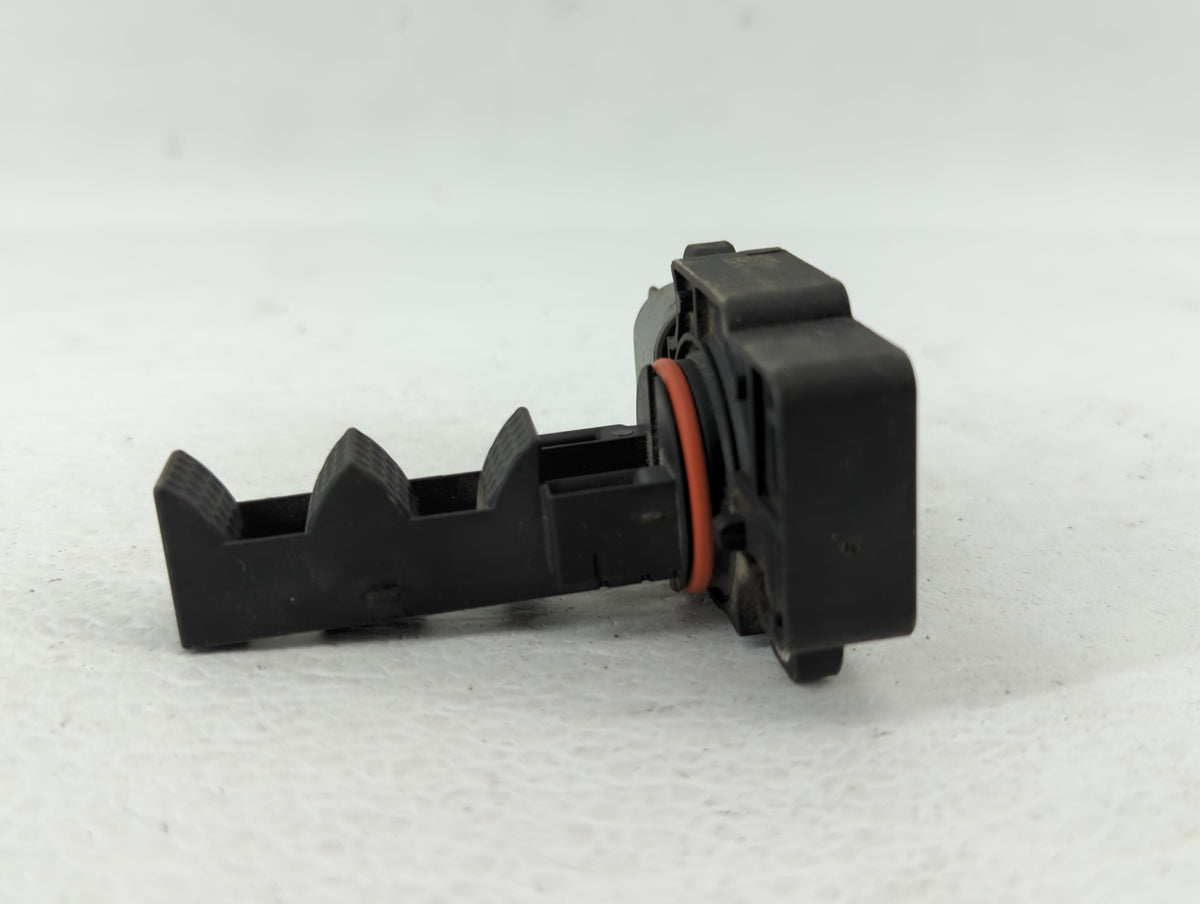 Chevrolet Silverado 3500 Mass Air Flow Meter Maf Sensor - Oemusedautoparts1.com