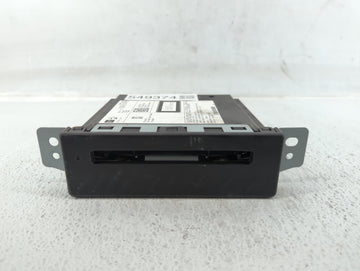 2015-2015 Chevrolet Silverado 3500 Am Fm Cd Player Radio Receiver - Oemusedautoparts1.com