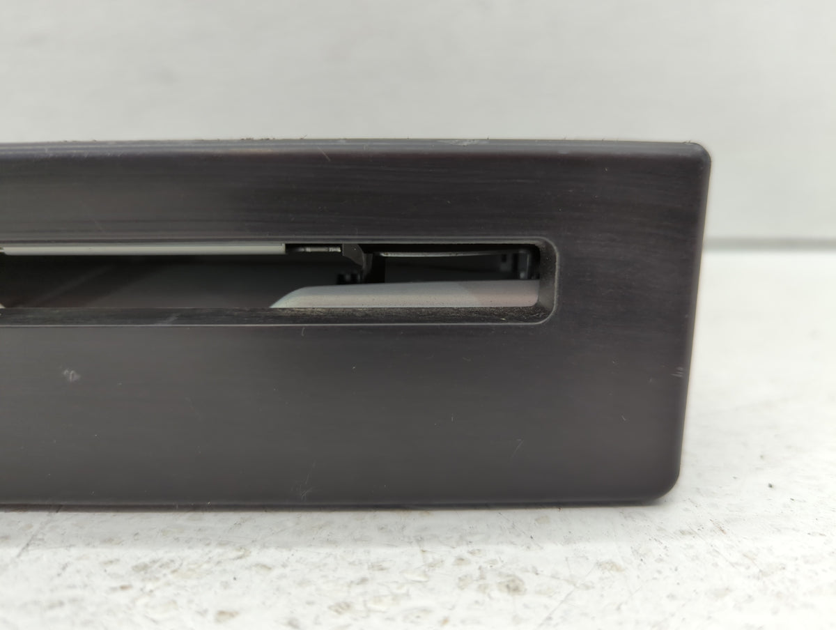2015-2015 Chevrolet Silverado 3500 Am Fm Cd Player Radio Receiver - Oemusedautoparts1.com