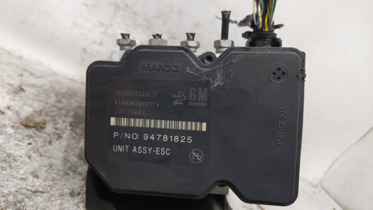 2015-2016 Chevrolet Sonic ABS Pump Control Module Replacement P/N:94781825 Fits Fits 2015 2016 OEM Used Auto Parts - Oemused
