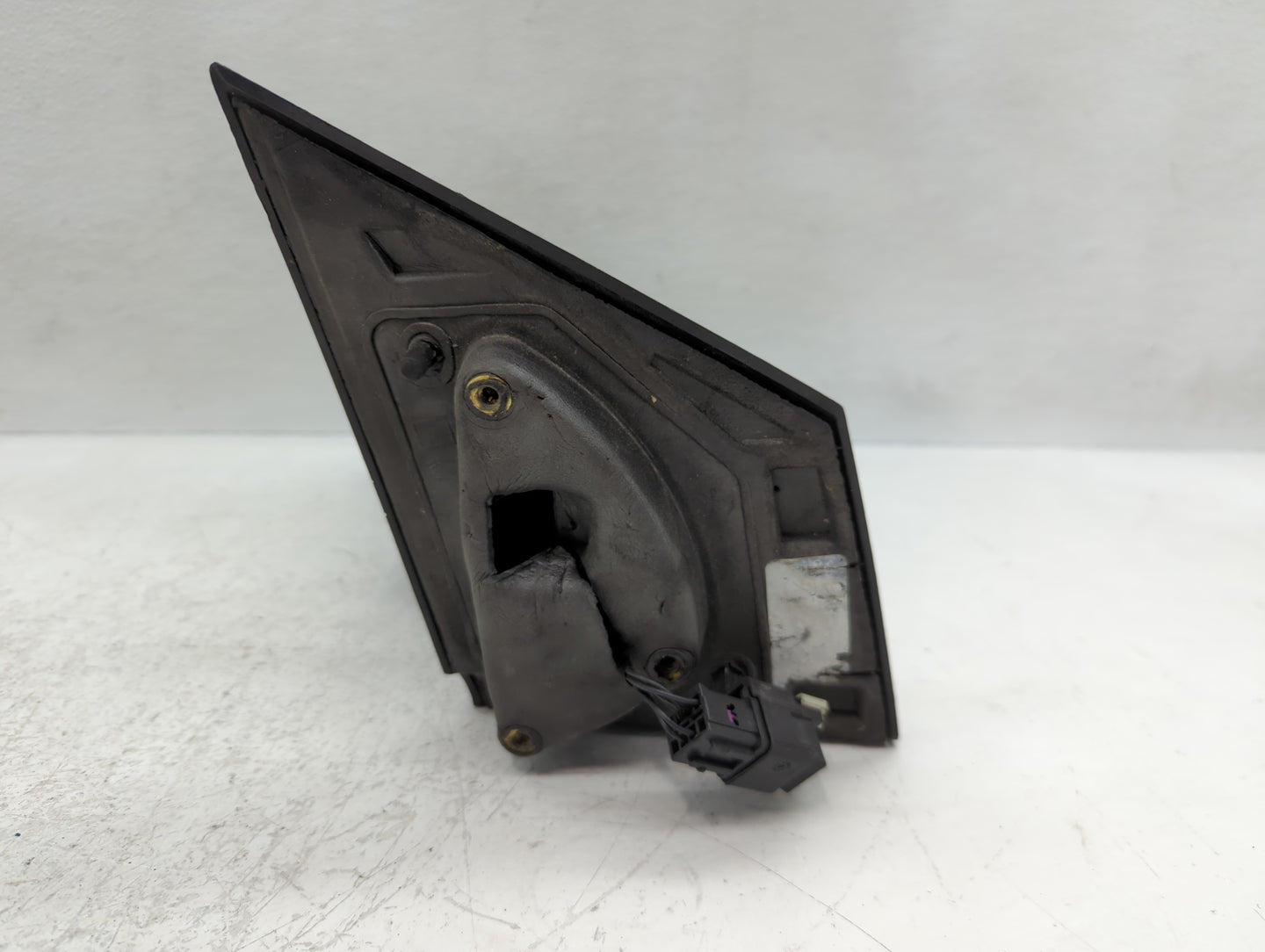 2012-2019 Chevrolet Sonic Driver Side View Mirror - Left Door Mirror OEM Used - Oemusedautoparts1.com
