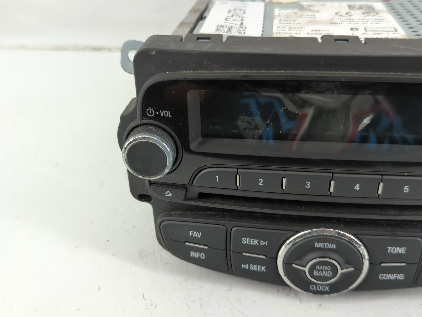 2015 Chevrolet Sonic Radio AM FM Cd Player Receiver Replacement Fits OEM Used Auto Parts - Oemusedautoparts1.com