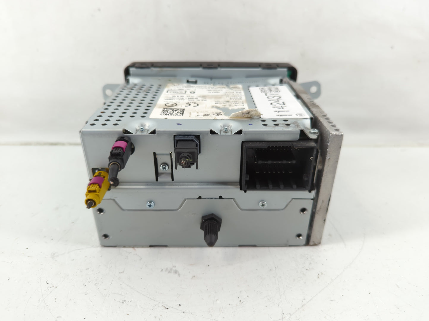 2015 Chevrolet Sonic Radio AM FM Cd Player Receiver Replacement Fits OEM Used Auto Parts - Oemusedautoparts1.com