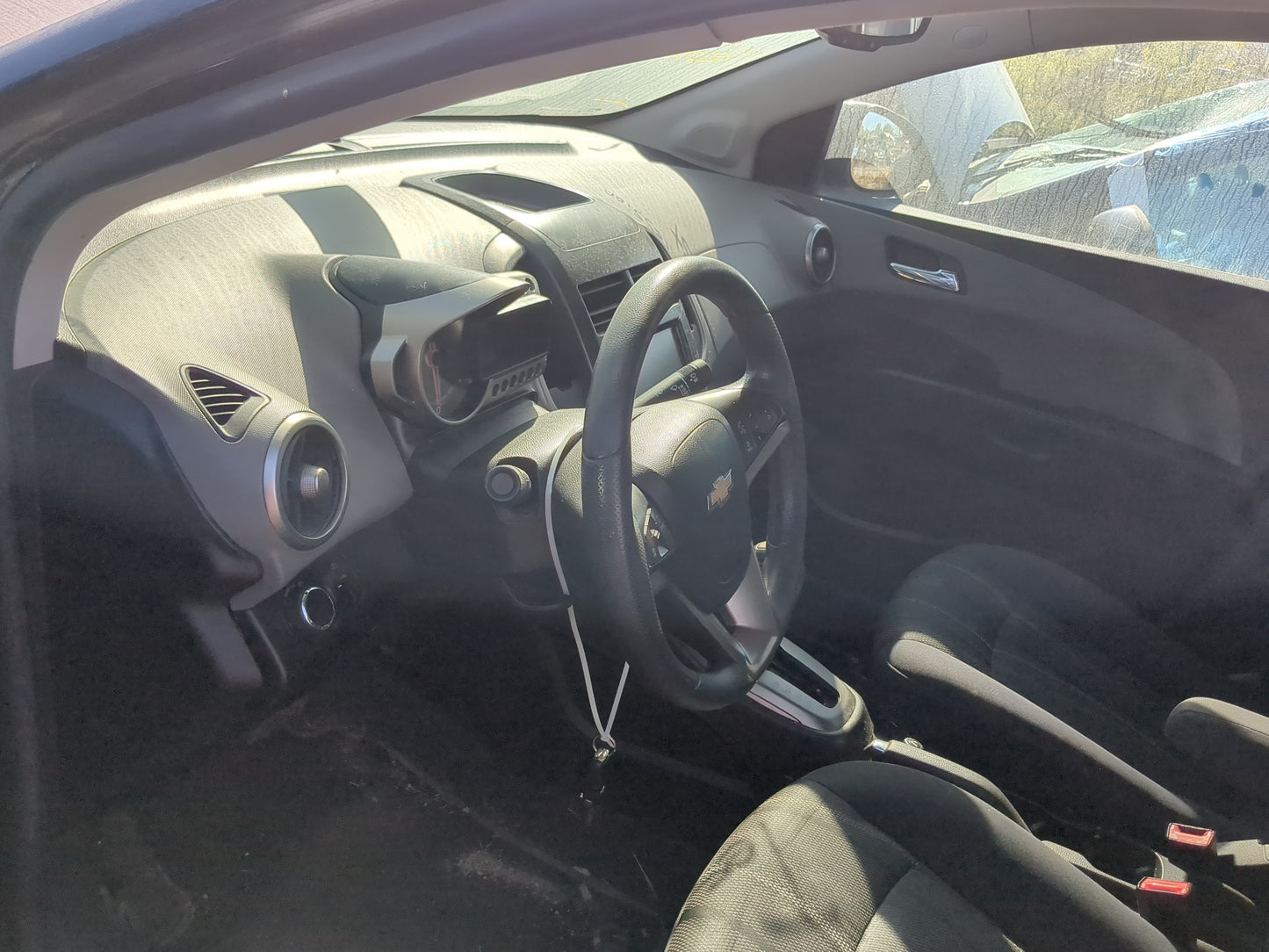 2014-2019 Chevrolet Sonic Air Bag Driver Left Steering Wheel Mounted 1196317 - Oemusedautoparts1.com