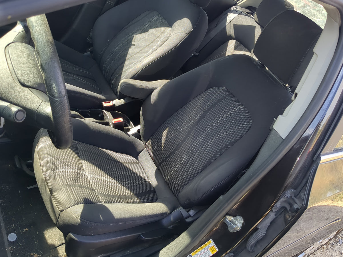 2013-2016 Chevrolet Sonic Driver Front Seat Oem 1196402 - Oemusedautoparts1.com