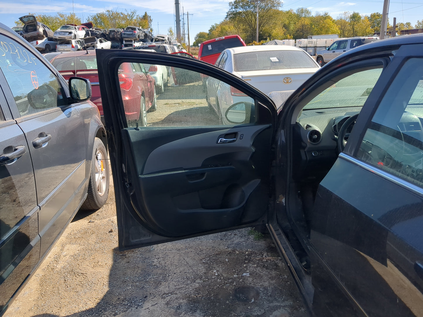 2012-2019 Chevrolet Sonic Driver Front Door Oem 1196446 - Oemusedautoparts1.com