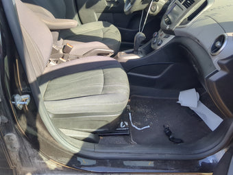 compare product 2013-2016 Chevrolet Sonic Passenger Front Seat Oem 1196455