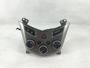 2015-2016 Chevrolet Sonic Climate Control Module Temperature AC/Heater Replacement Fits Fits 2015 2016 OEM Used Auto Parts -