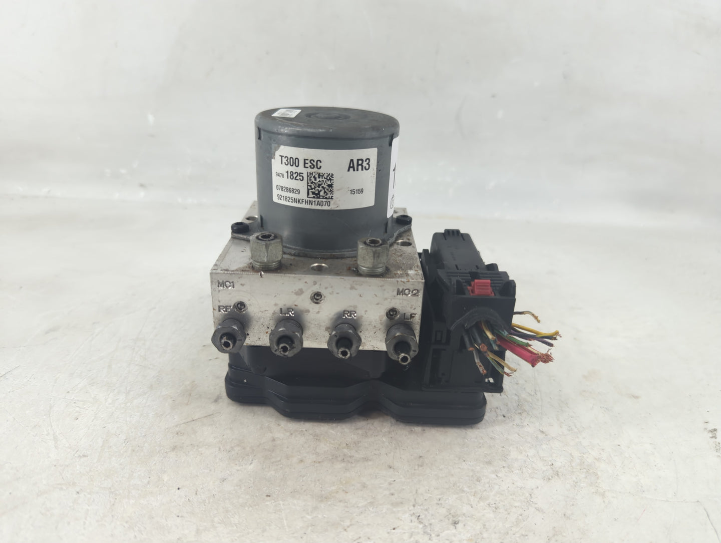 2015-2016 Chevrolet Sonic ABS Pump Control Module Replacement P/N:94781825 Fits Fits 2015 2016 OEM Used Auto Parts - Oemused