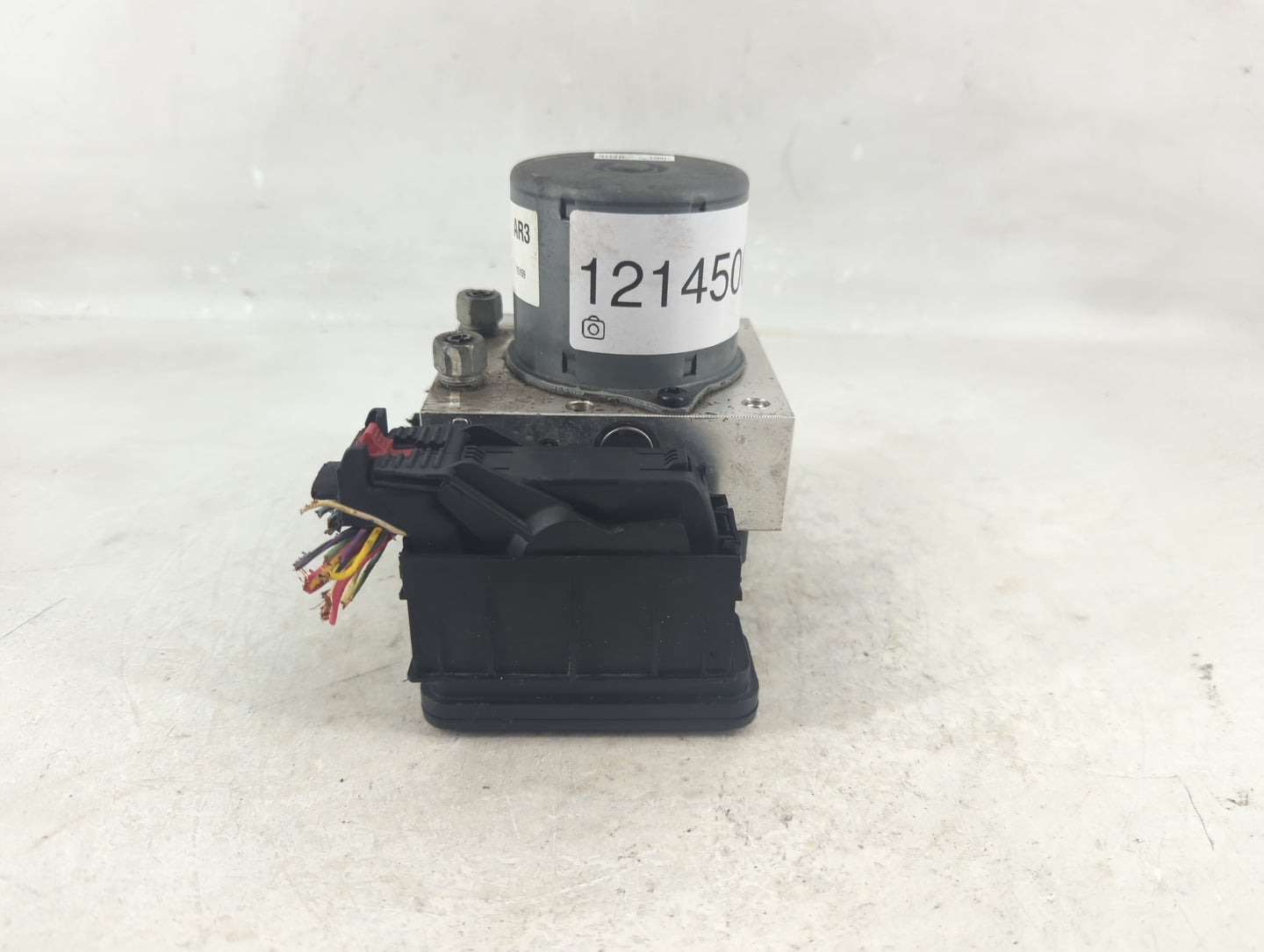 2015-2016 Chevrolet Sonic ABS Pump Control Module Replacement P/N:94781825 Fits Fits 2015 2016 OEM Used Auto Parts - Oemused