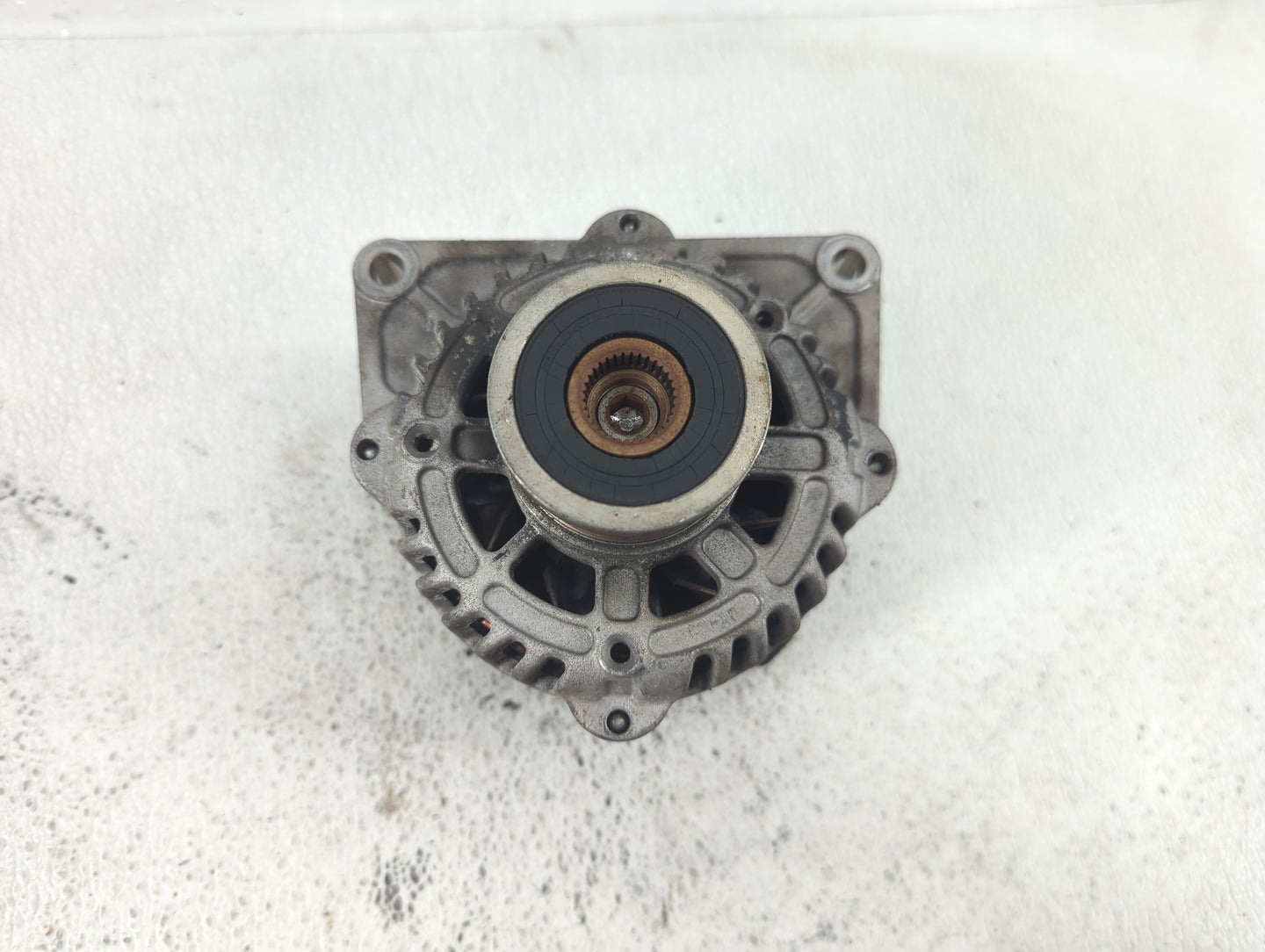 2012-2018 Chevrolet Sonic Alternator Replacement Generator Charging Assembly Engine OEM P/N:13579666 Fits OEM Used Auto Part