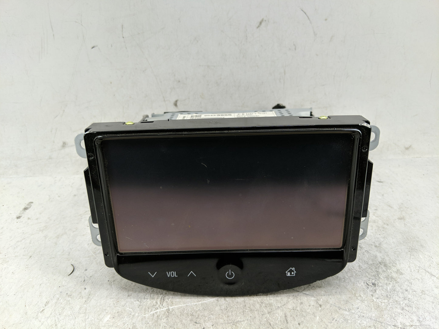 2015 Chevrolet Sonic Radio AM FM Cd Player Receiver Replacement P/N:95433955 Fits OEM Used Auto Parts - Oemusedautoparts1.co