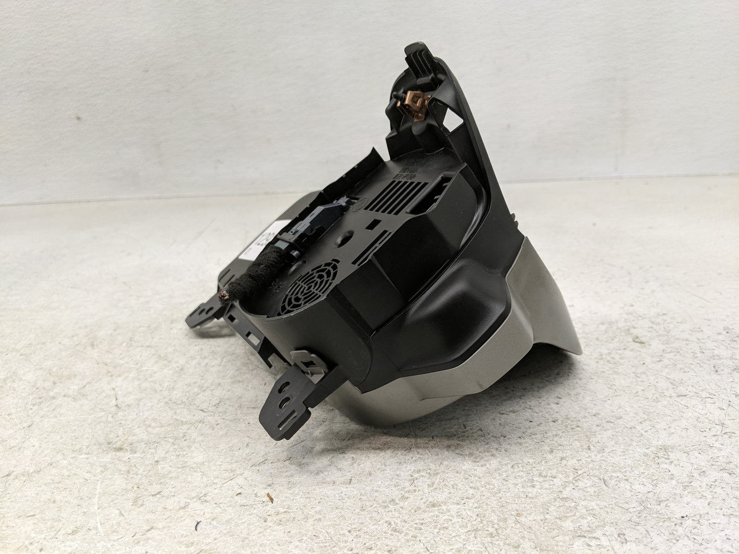 2015 Chevrolet Sonic Instrument Cluster Speedometer Gauges P/N:95271786 Fits OEM Used Auto Parts - Oemusedautoparts1.com