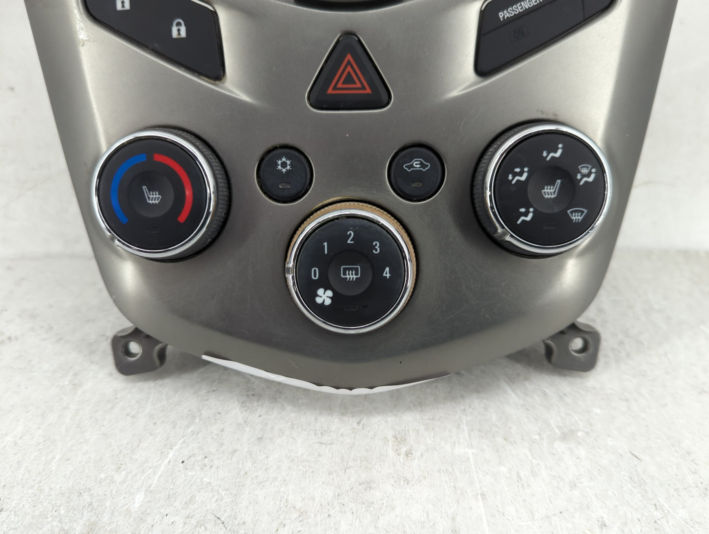 2015-2016 Chevrolet Sonic Climate Control Module Temperature AC/Heater Replacement Fits Fits 2015 2016 OEM Used Auto Parts -