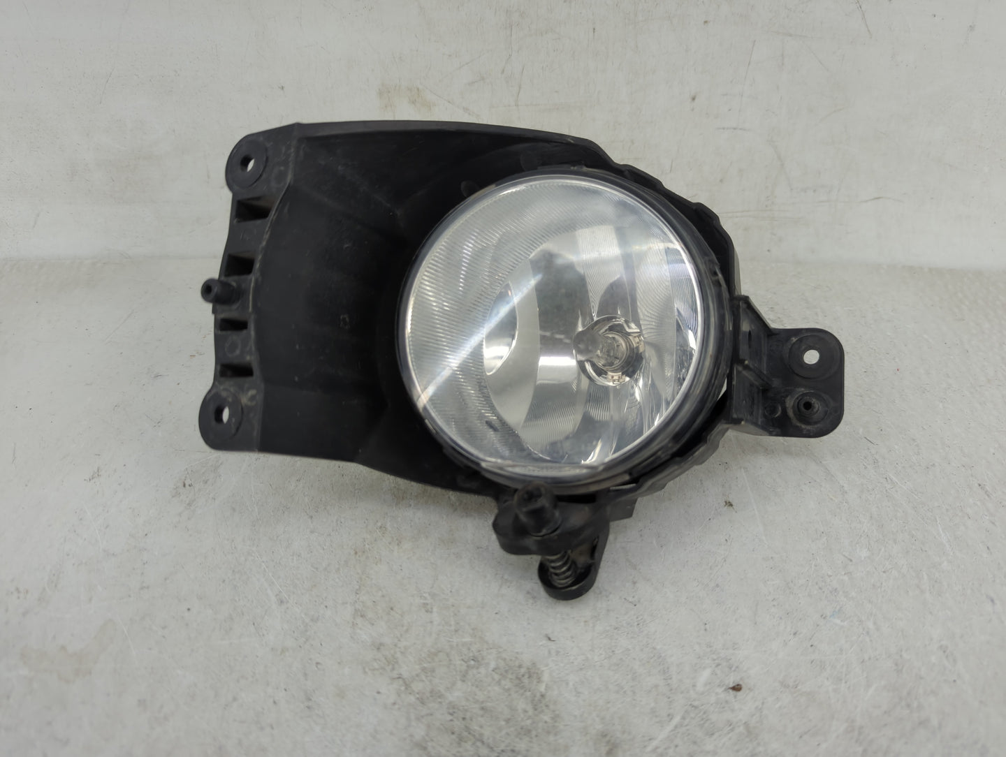 2012-2016 Chevrolet Sonic Passenger Right Oem Front Light Lamp - Oemusedautoparts1.com