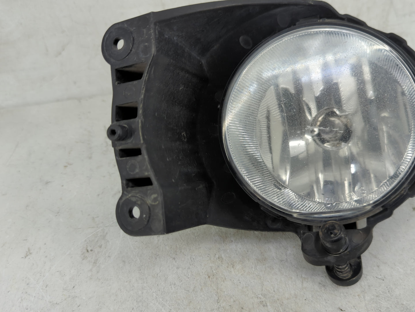 2012-2016 Chevrolet Sonic Passenger Right Oem Front Light Lamp - Oemusedautoparts1.com