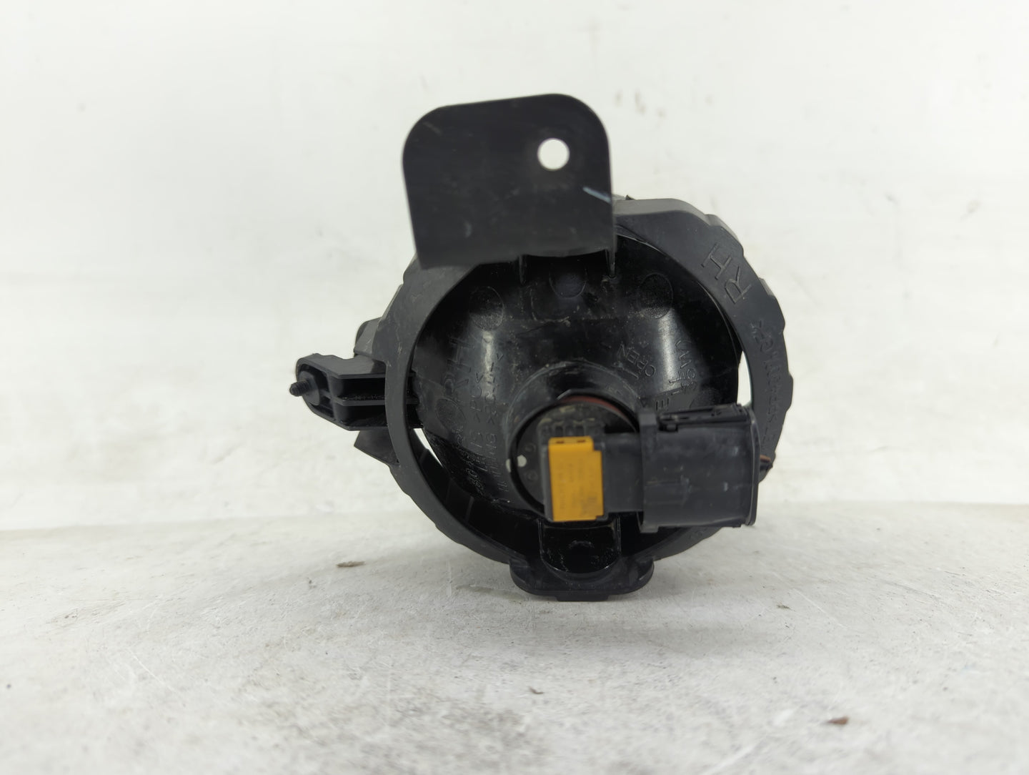 2012-2016 Chevrolet Sonic Passenger Right Oem Front Light Lamp - Oemusedautoparts1.com
