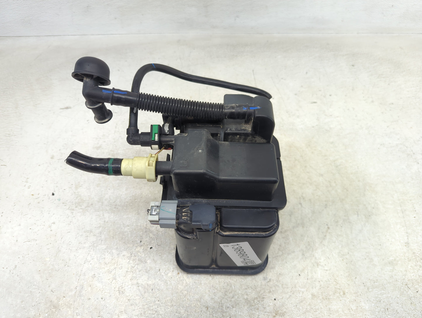2015 Chevrolet Sonic Fuel Vapor Charcoal Canister 1389804 - Oemusedautoparts1.com