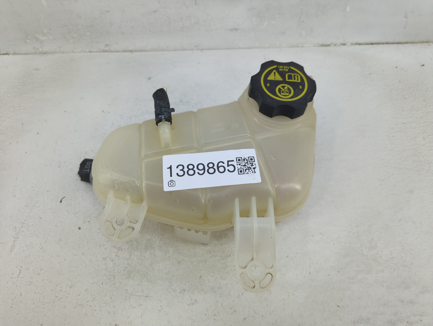 2012-2019 Chevrolet Sonic Windshield Washer Fluid Reservoir Bottle Oem - Oemusedautoparts1.com