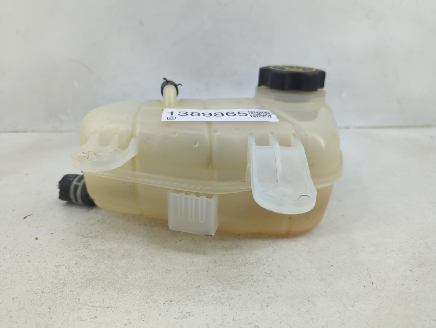 2012-2019 Chevrolet Sonic Windshield Washer Fluid Reservoir Bottle Oem - Oemusedautoparts1.com