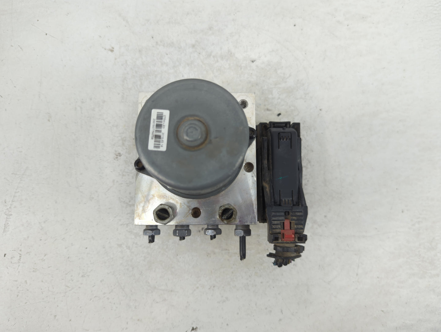 2015-2016 Chevrolet Sonic ABS Pump Control Module Replacement P/N:94781825 Fits Fits 2015 2016 OEM Used Auto Parts - Oemused