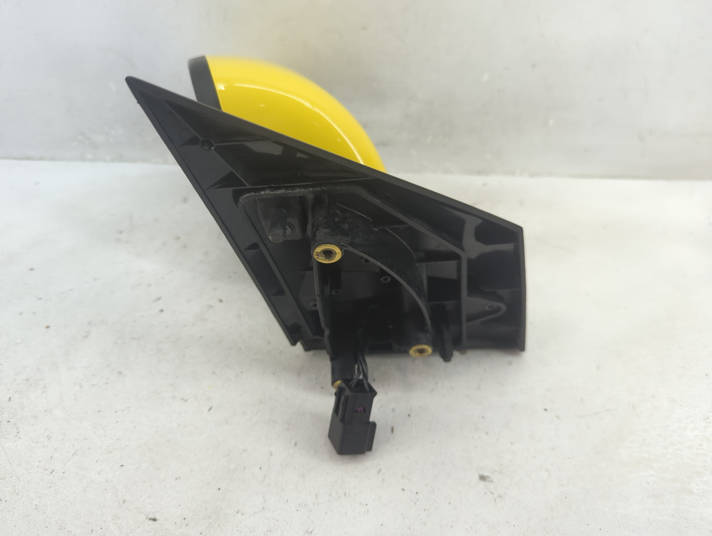 2012-2019 Chevrolet Sonic Driver Side View Mirror - Left Door Mirror OEM Used - Oemusedautoparts1.com
