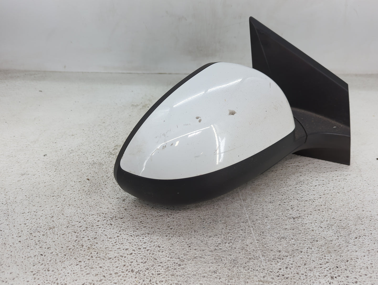 2012-2019 Chevrolet Sonic Passenger Side View Mirror - Right Door Mirror OEM Used - Oemusedautoparts1.com