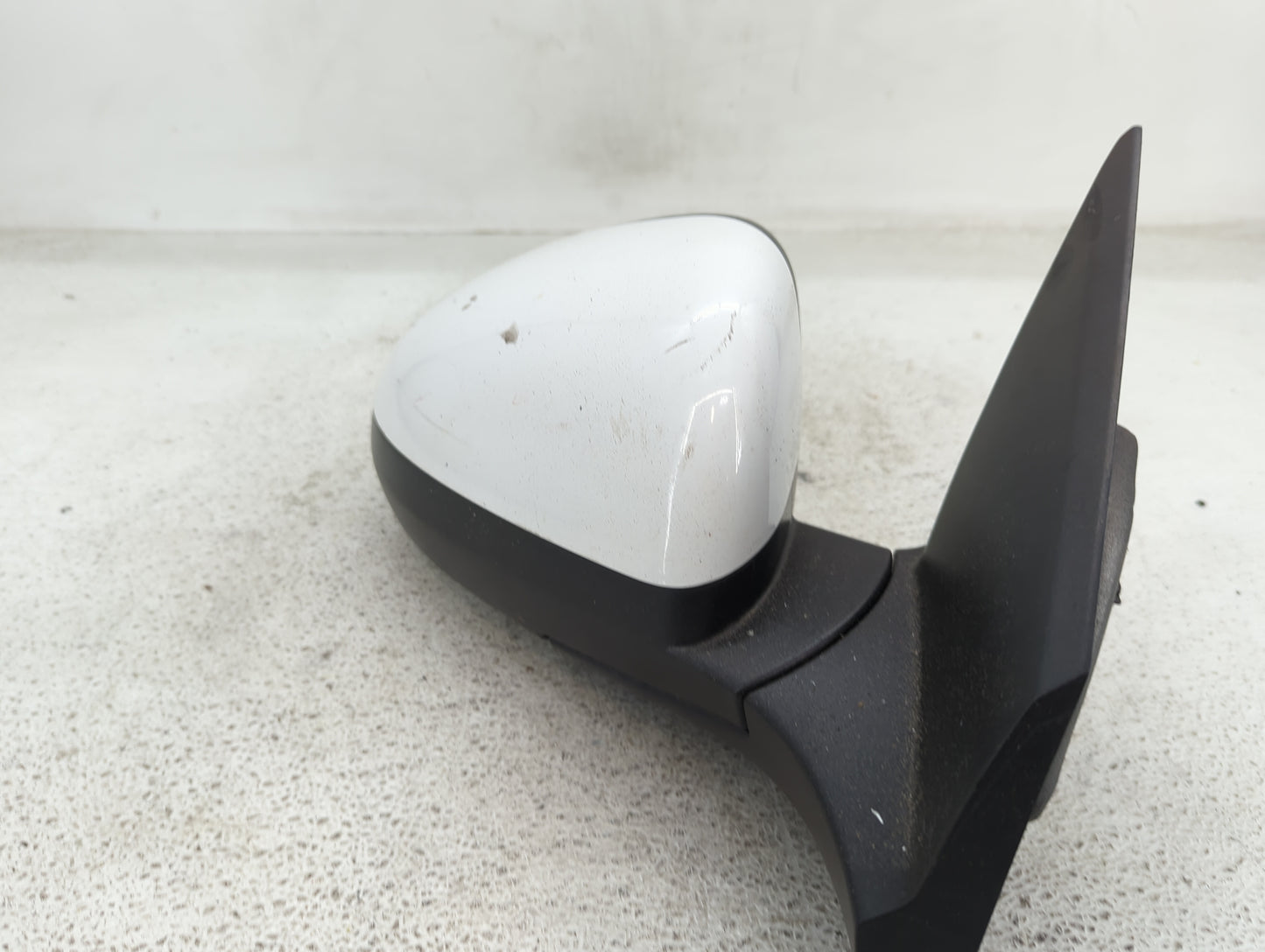 2012-2019 Chevrolet Sonic Passenger Side View Mirror - Right Door Mirror OEM Used - Oemusedautoparts1.com