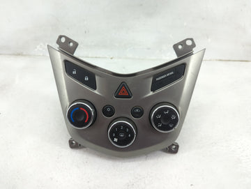 2015-2016 Chevrolet Sonic Climate Control Module Temperature AC/Heater Replacement P/N:94781800 3239800000000X Fits Fits 201