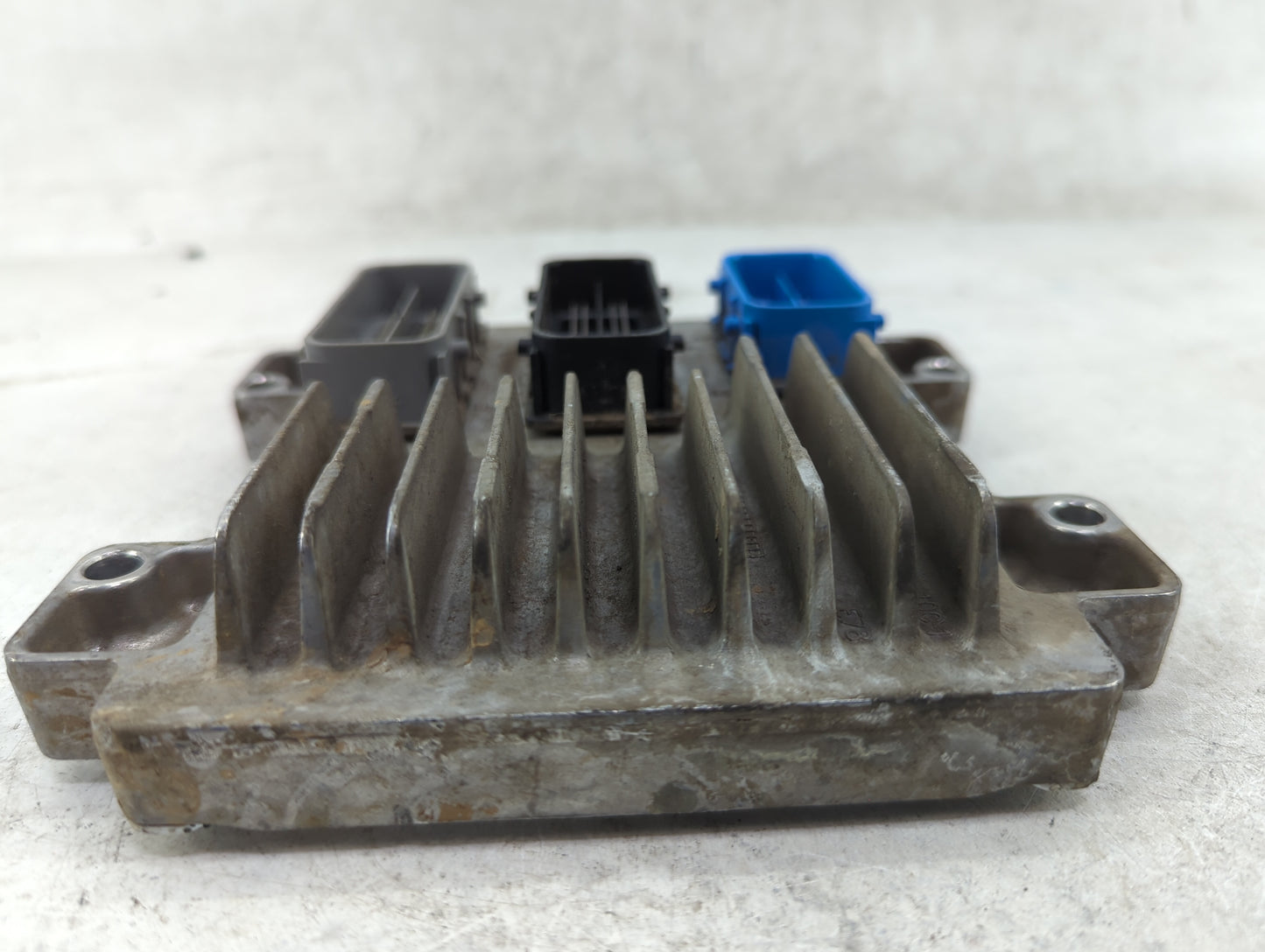 2012-2016 Chevrolet Sonic PCM Engine Control Computer ECU ECM PCU OEM P/N:12662593 Fits Fits 2011 2012 2013 2014 2015 2016 O