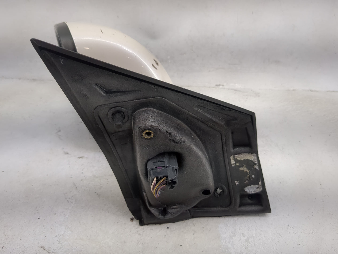2012-2019 Chevrolet Sonic Driver Side View Mirror - Left Door Mirror OEM Used - Oemusedautoparts1.com