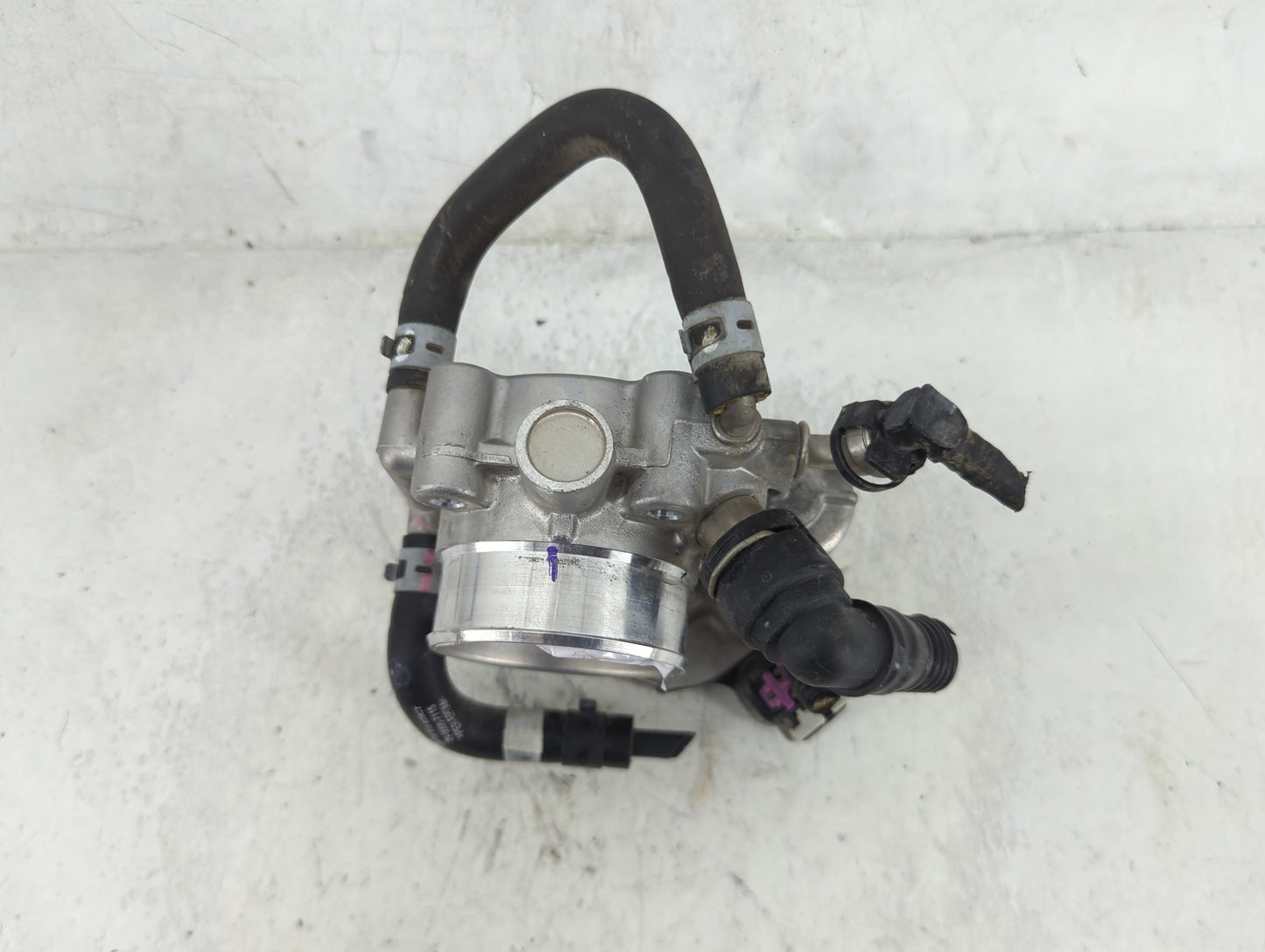 2012-2018 Chevrolet Sonic Throttle Body P/N:55503803CT 0280750245 Fits Fits 2009 2010 2011 2012 2013 2014 2015 2016 2017 201