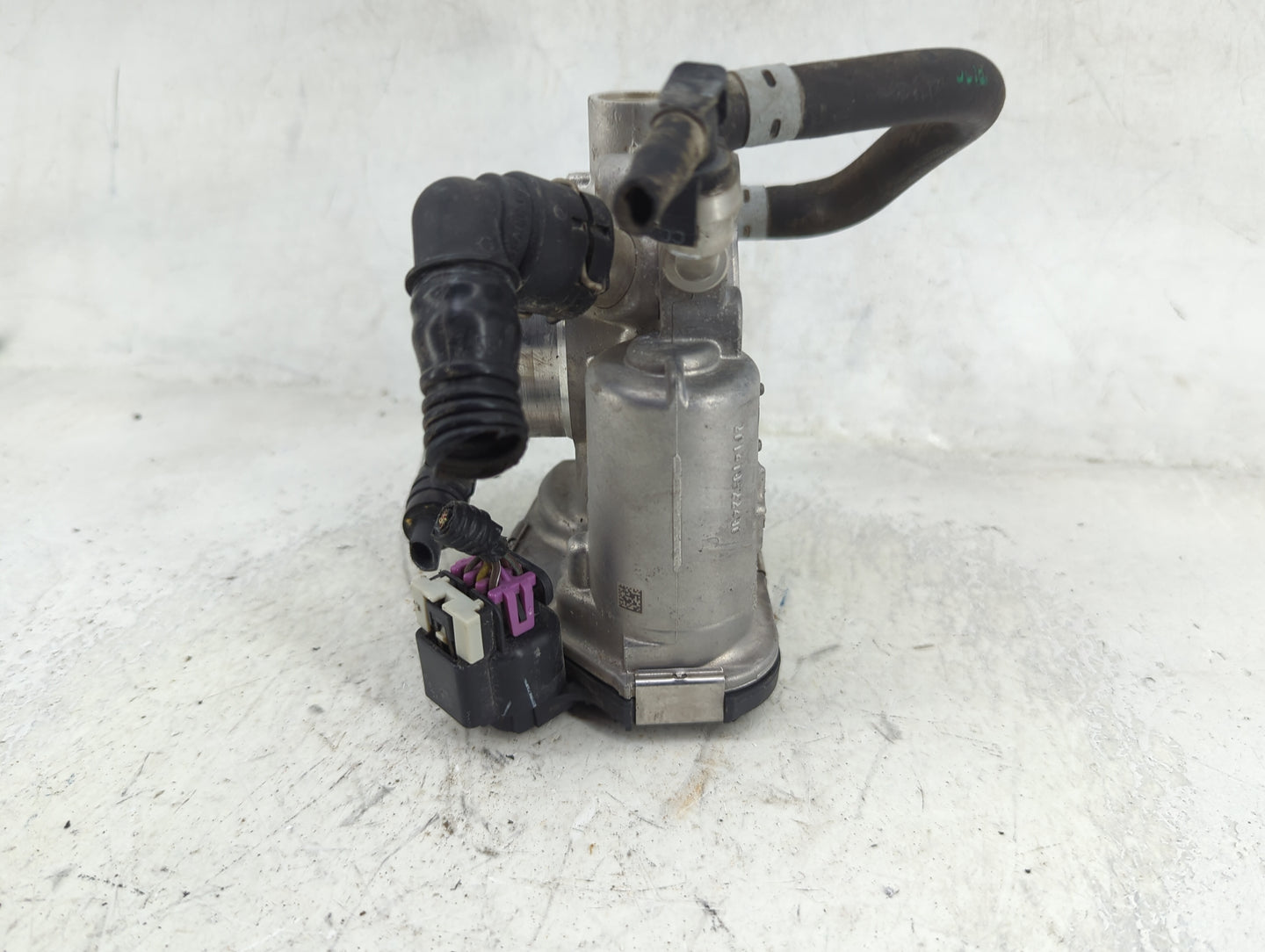 2012-2018 Chevrolet Sonic Throttle Body P/N:55503803CT 0280750245 Fits Fits 2009 2010 2011 2012 2013 2014 2015 2016 2017 201