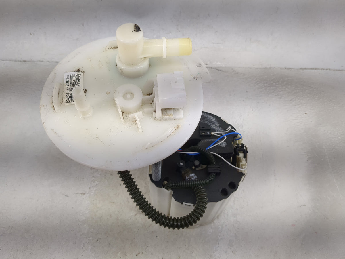 2012-2017 Chevrolet Sonic Electrical Gas Fuel Pump Assembly 1492952 - Oemusedautoparts1.com