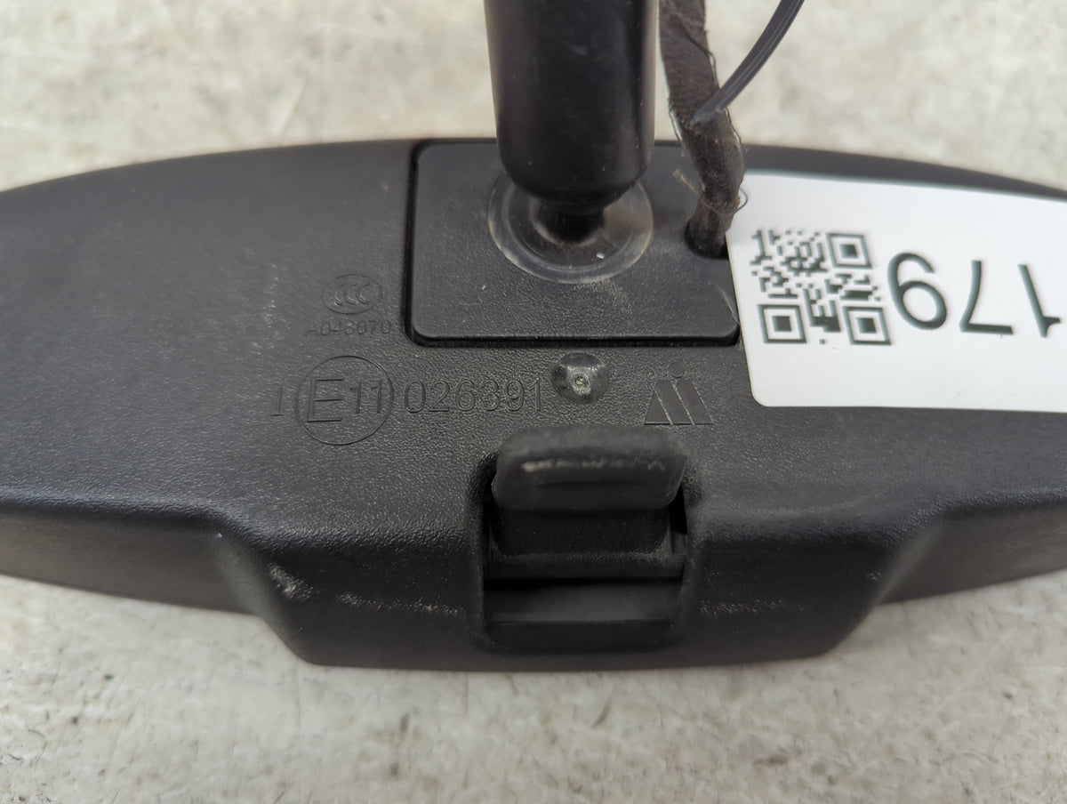 2013-2019 Chevrolet Sonic Interior Rear View Mirror Replacement OEM P/N:E11 026391 Fits OEM Used Auto Parts - Oemusedautopar