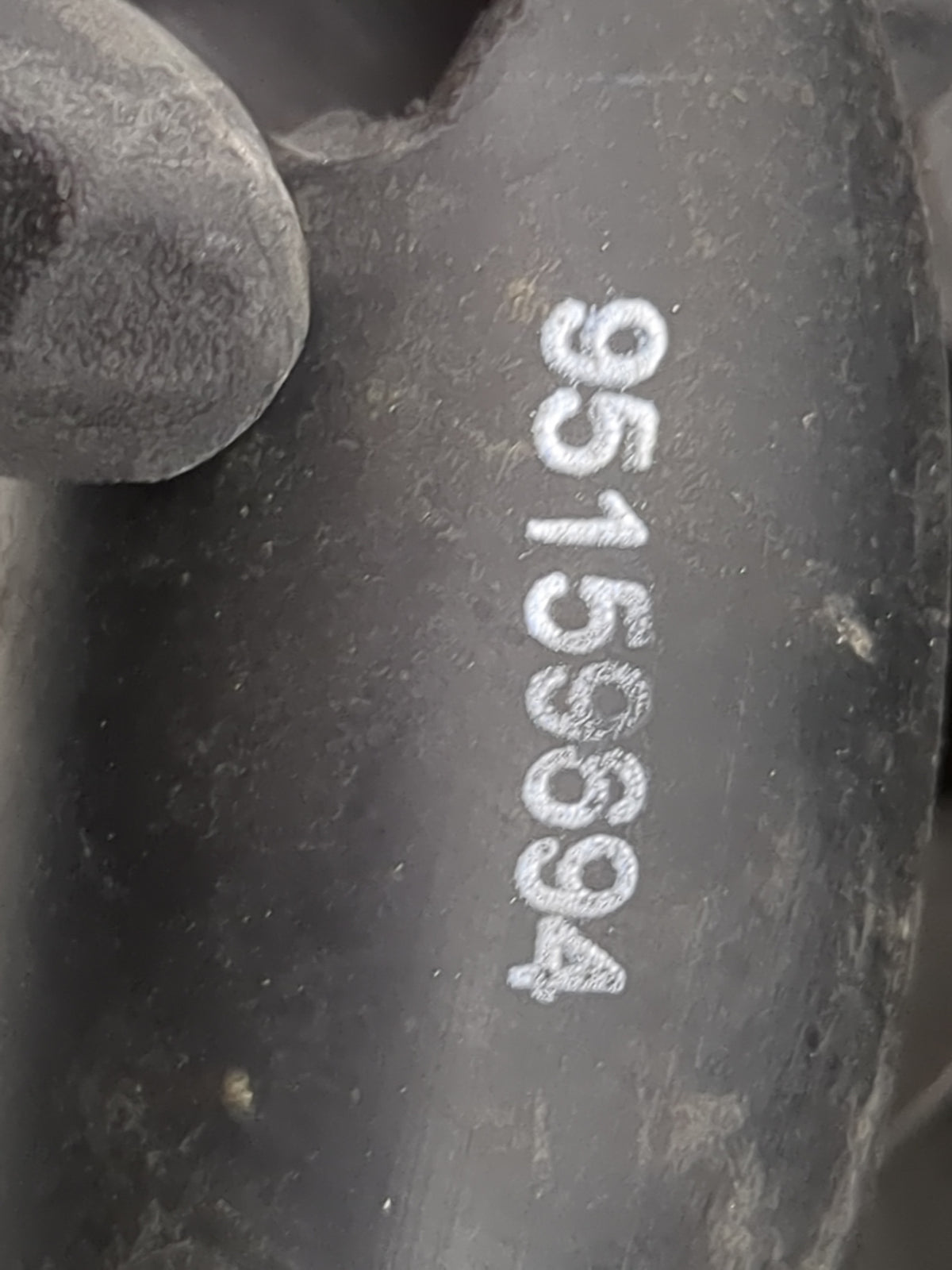 2013-2018 Chevrolet Sonic Air Cleaner Intake-duct Hose Tube 1499872 - Oemusedautoparts1.com