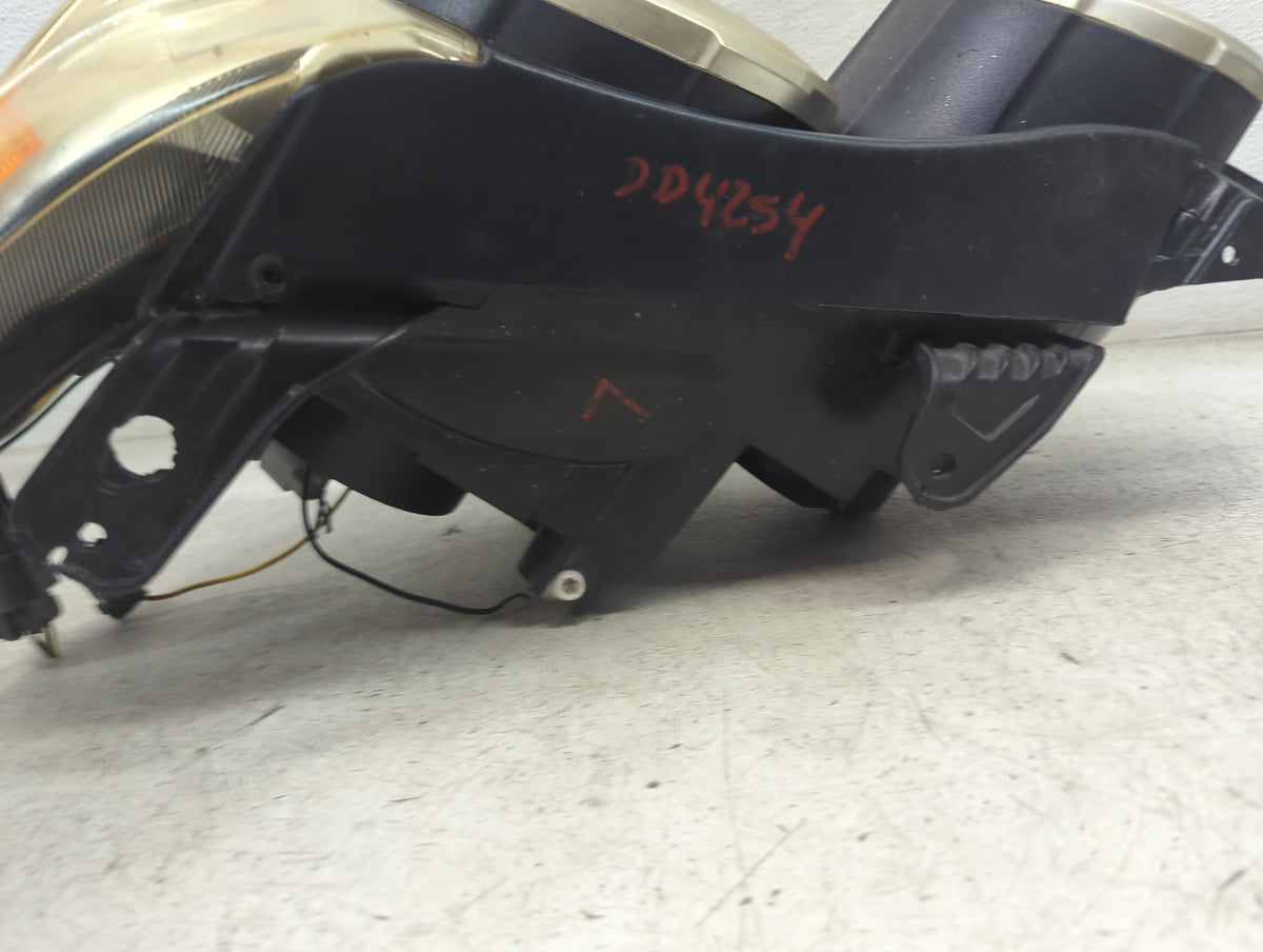 2015 Chevrolet Sonic Driver Left Oem Head Light Headlight Lamp 1499995 - Oemusedautoparts1.com
