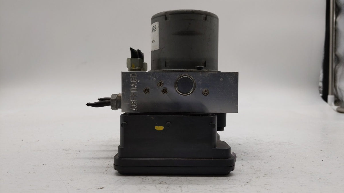 2015-2016 Chevrolet Sonic Anti-Lock Brake ABS Pump Module Actuator OEM P/N:94781825 Fits Fits 2015 2016 OEM Used Auto Parts 