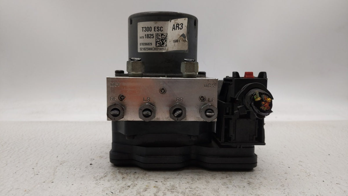 2015-2016 Chevrolet Sonic Anti-Lock Brake ABS Pump Module Actuator OEM P/N:94781825 Fits Fits 2015 2016 OEM Used Auto Parts 