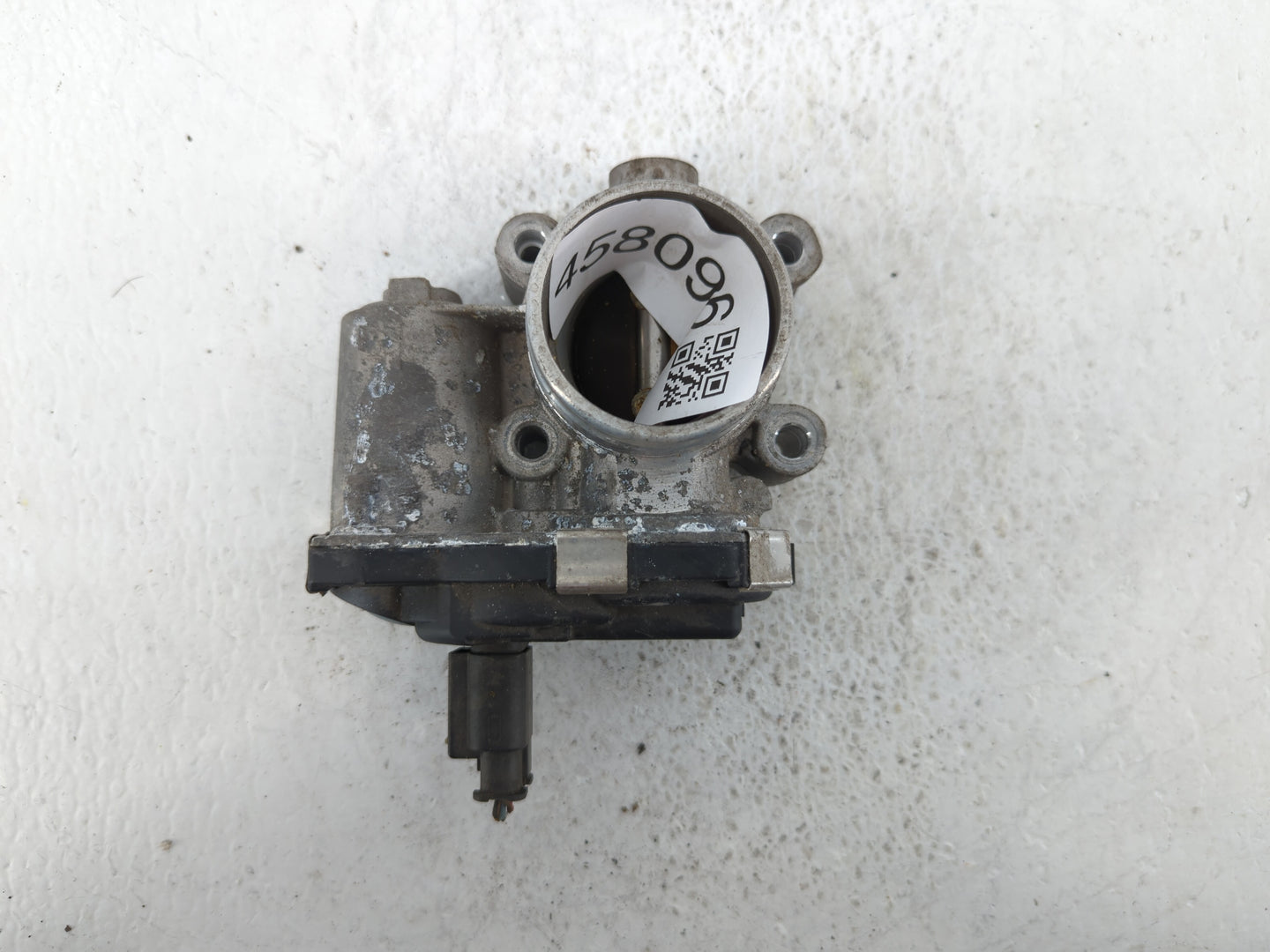 2012-2019 Chevrolet Sonic Throttle Body P/N:12644239AA 55581662 Fits Fits 2011 2012 2013 2014 2015 2016 2017 2018 2019 2020 