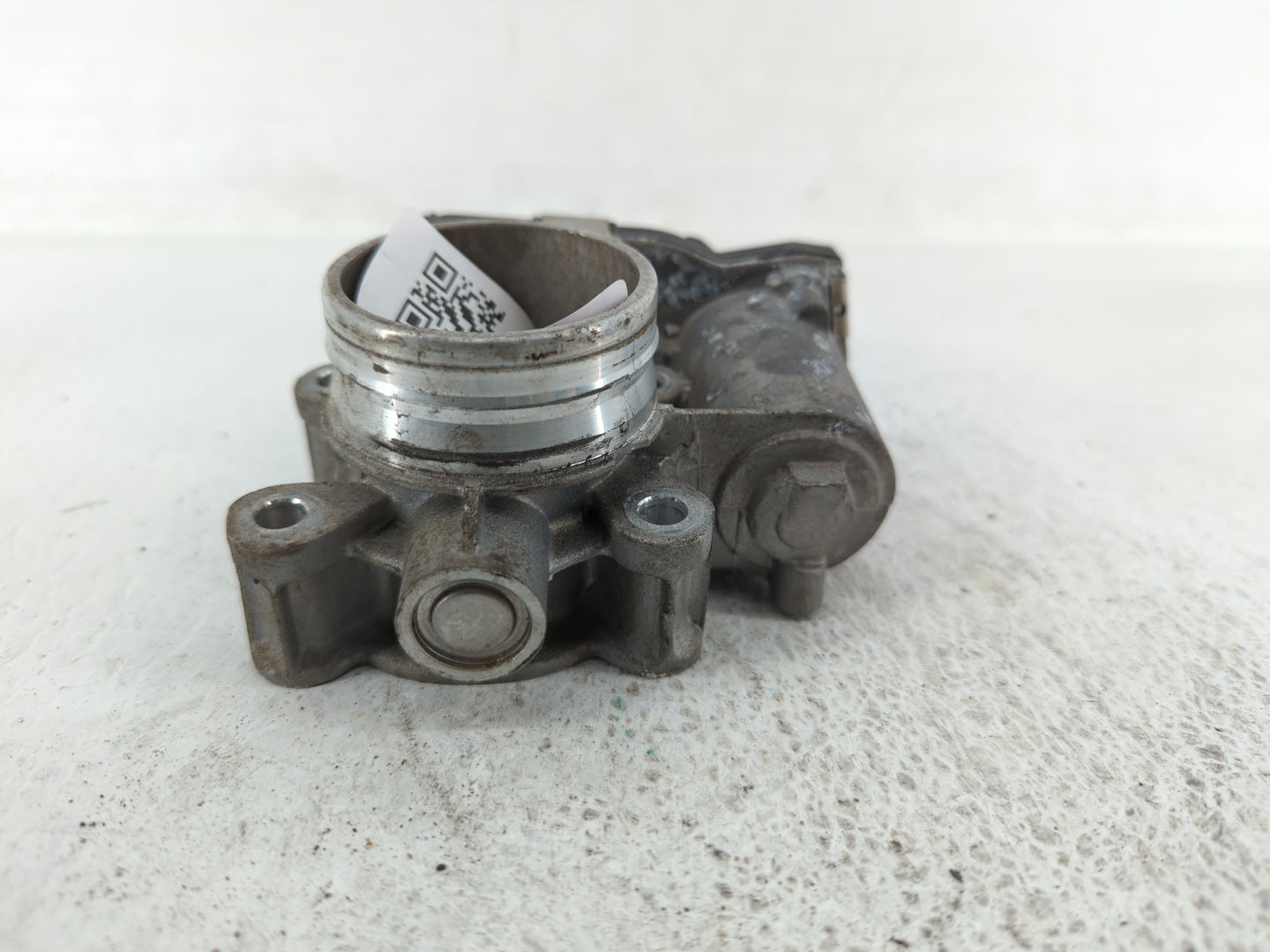 2012-2019 Chevrolet Sonic Throttle Body P/N:12644239AA 55581662 Fits Fits 2011 2012 2013 2014 2015 2016 2017 2018 2019 2020 