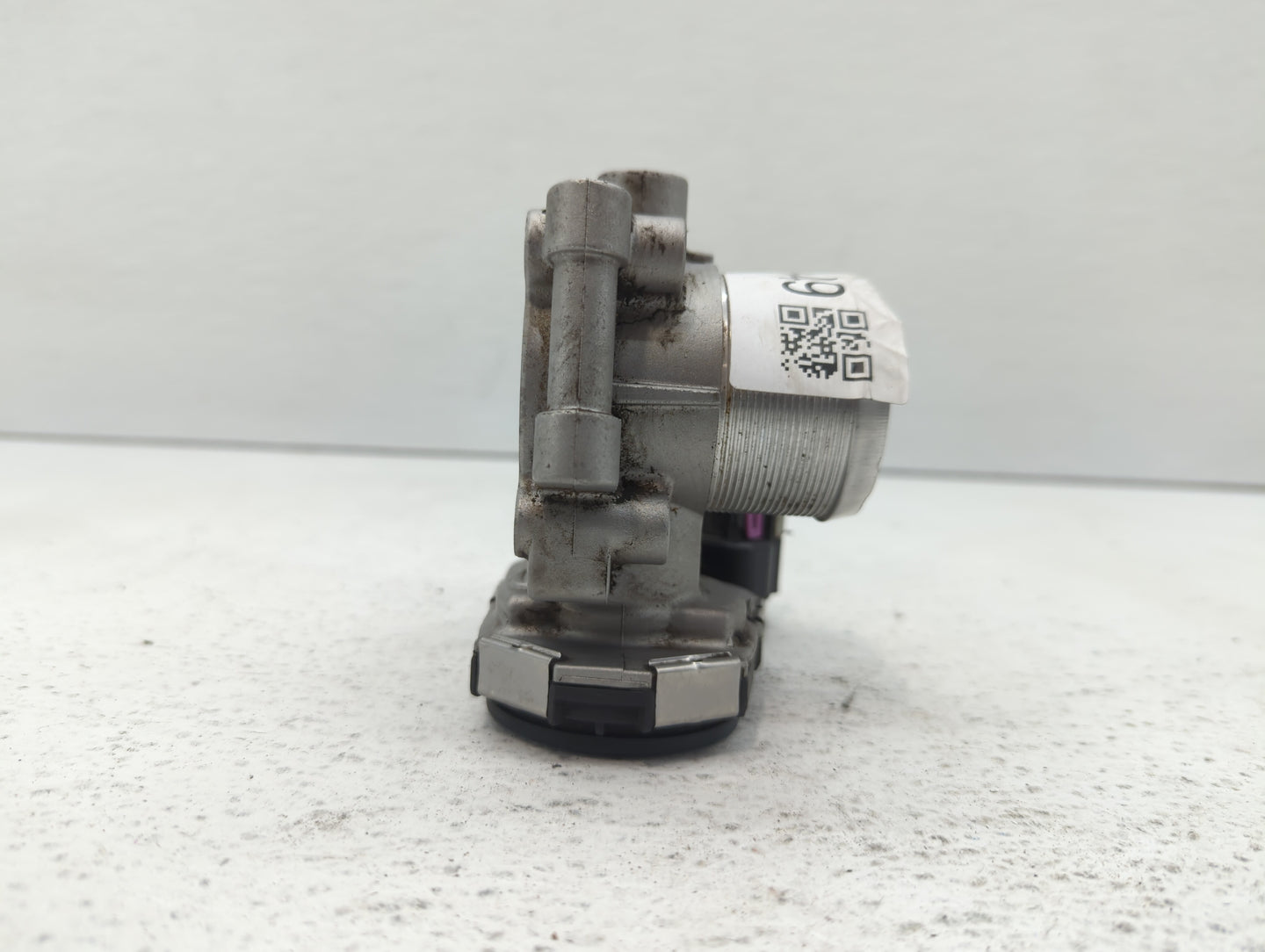 2012-2019 Chevrolet Sonic Throttle Body P/N:55581662 55565489 Fits Fits 2011 2012 2013 2014 2015 2016 2017 2018 2019 2020 20