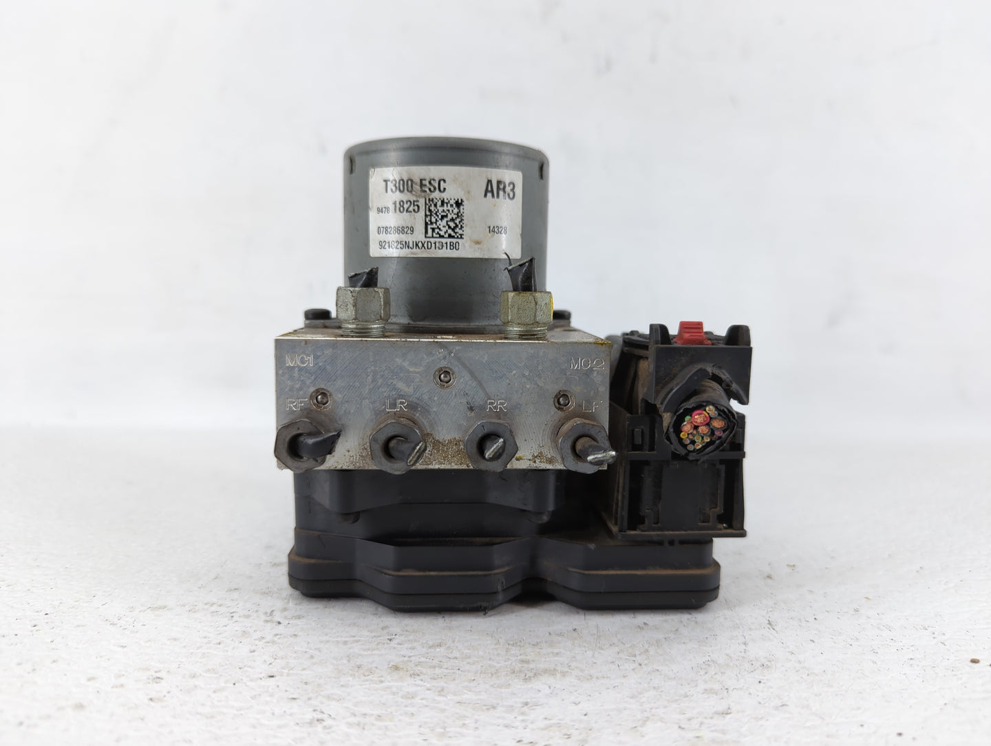 2015-2016 Chevrolet Sonic ABS Pump Control Module Replacement P/N:94781825 Fits Fits 2015 2016 OEM Used Auto Parts - Oemused