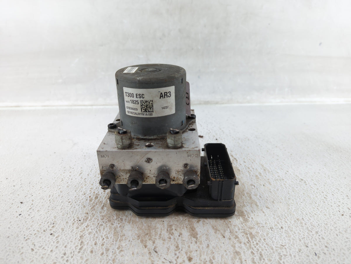 2015-2016 Chevrolet Sonic Anti-Lock Brake ABS Pump Module Actuator OEM P/N:94781825 Fits Fits 2015 2016 OEM Used Auto Parts 