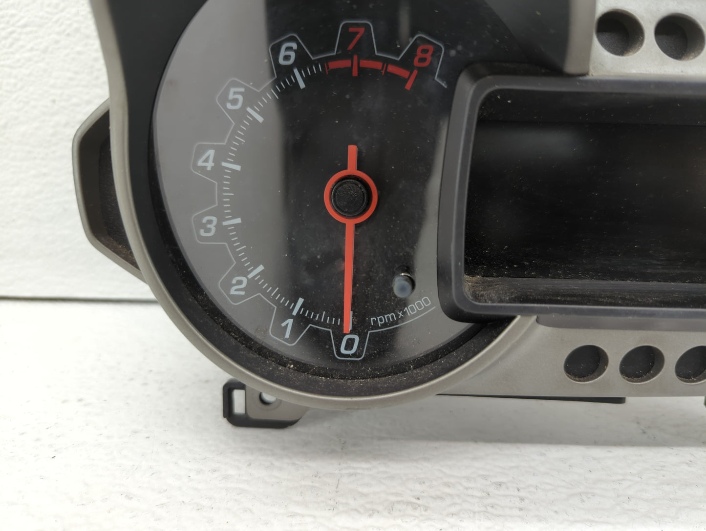2015 Chevrolet Sonic Instrument Cluster Speedometer Gauges P/N:95271790 83800-F2U80-00 Fits OEM Used Auto Parts - Oemusedaut