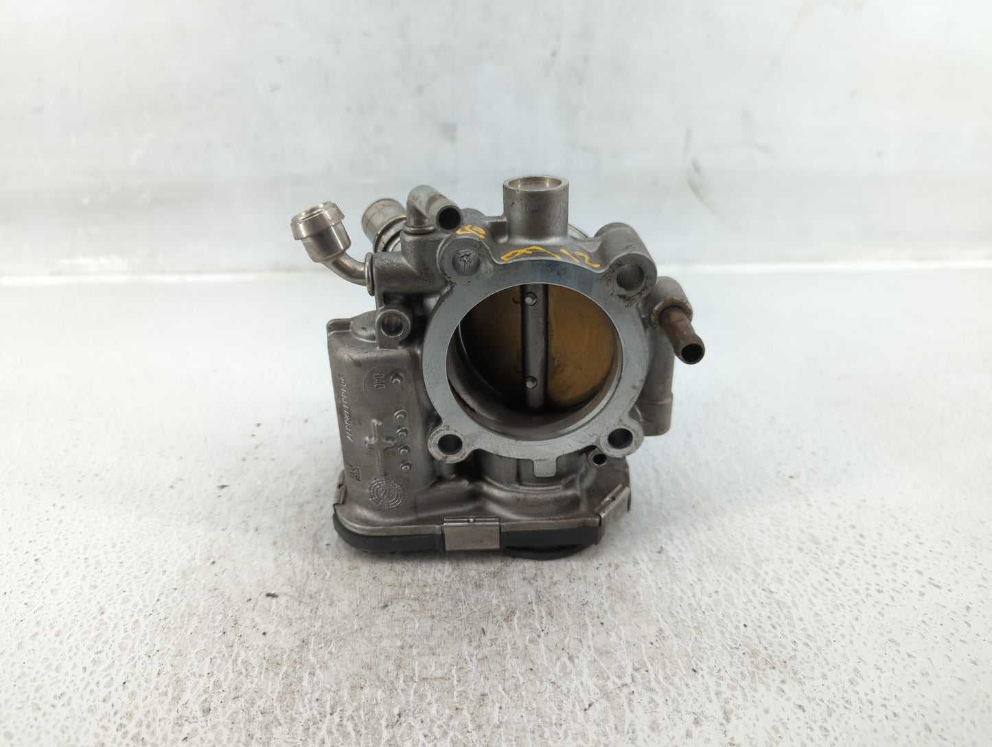 2012-2018 Chevrolet Sonic Throttle Body P/N:55561495 Fits Fits 2009 2010 2011 2012 2013 2014 2015 2016 2017 2018 OEM Used Au