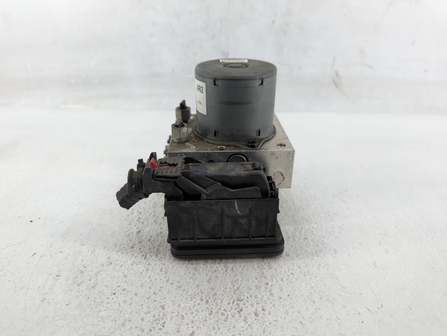 2015-2016 Chevrolet Sonic ABS Pump Control Module Replacement P/N:94781825 Fits Fits 2015 2016 OEM Used Auto Parts - Oemused