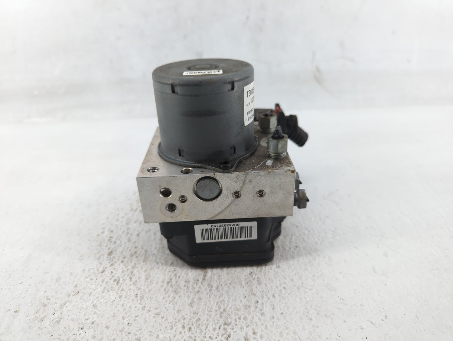 2015-2016 Chevrolet Sonic ABS Pump Control Module Replacement P/N:94781825 Fits Fits 2015 2016 OEM Used Auto Parts - Oemused