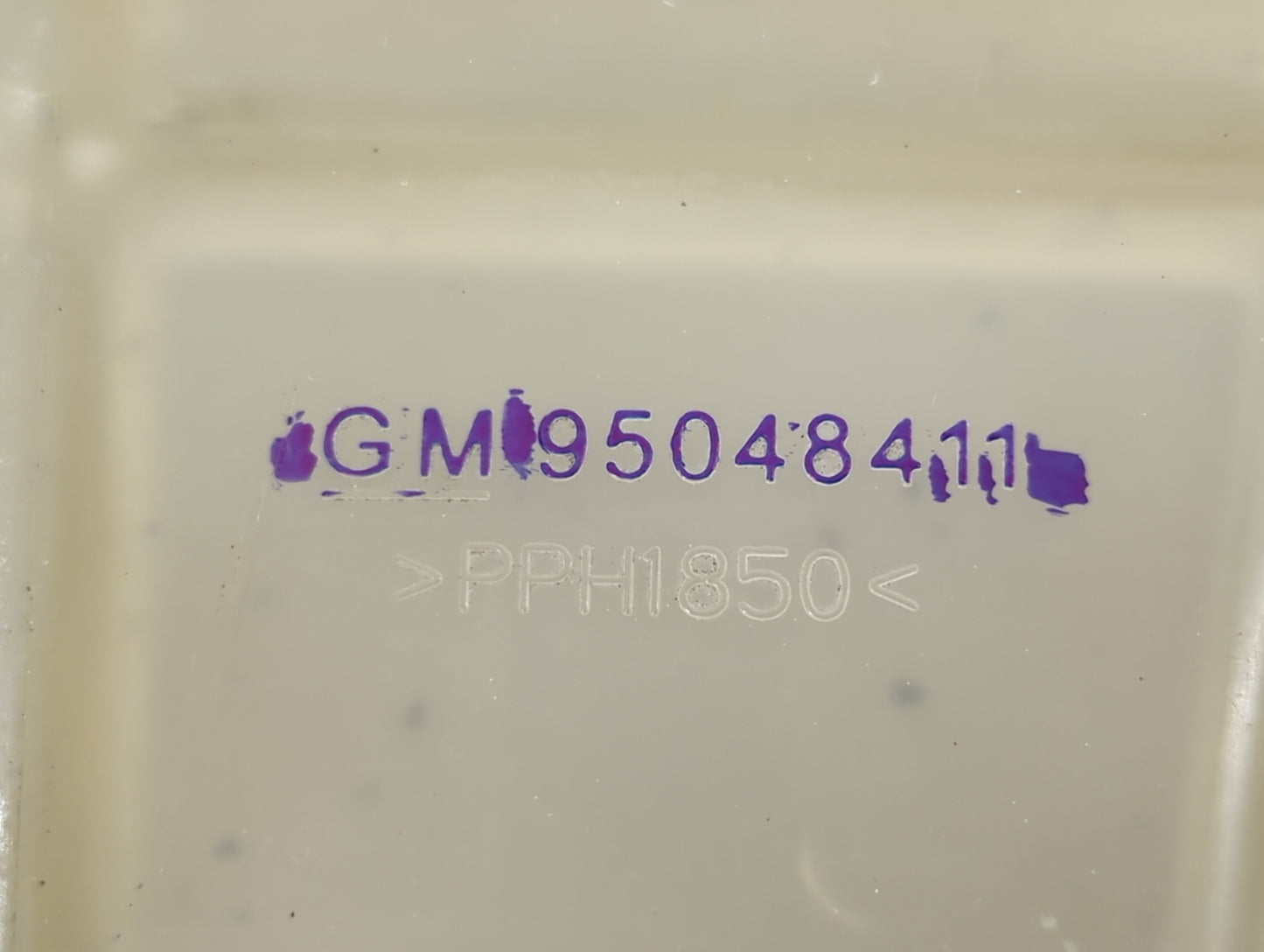 2012-2019 Chevrolet Sonic Radiator Coolant Overflow Expansion Tank Bottle - Oemusedautoparts1.com